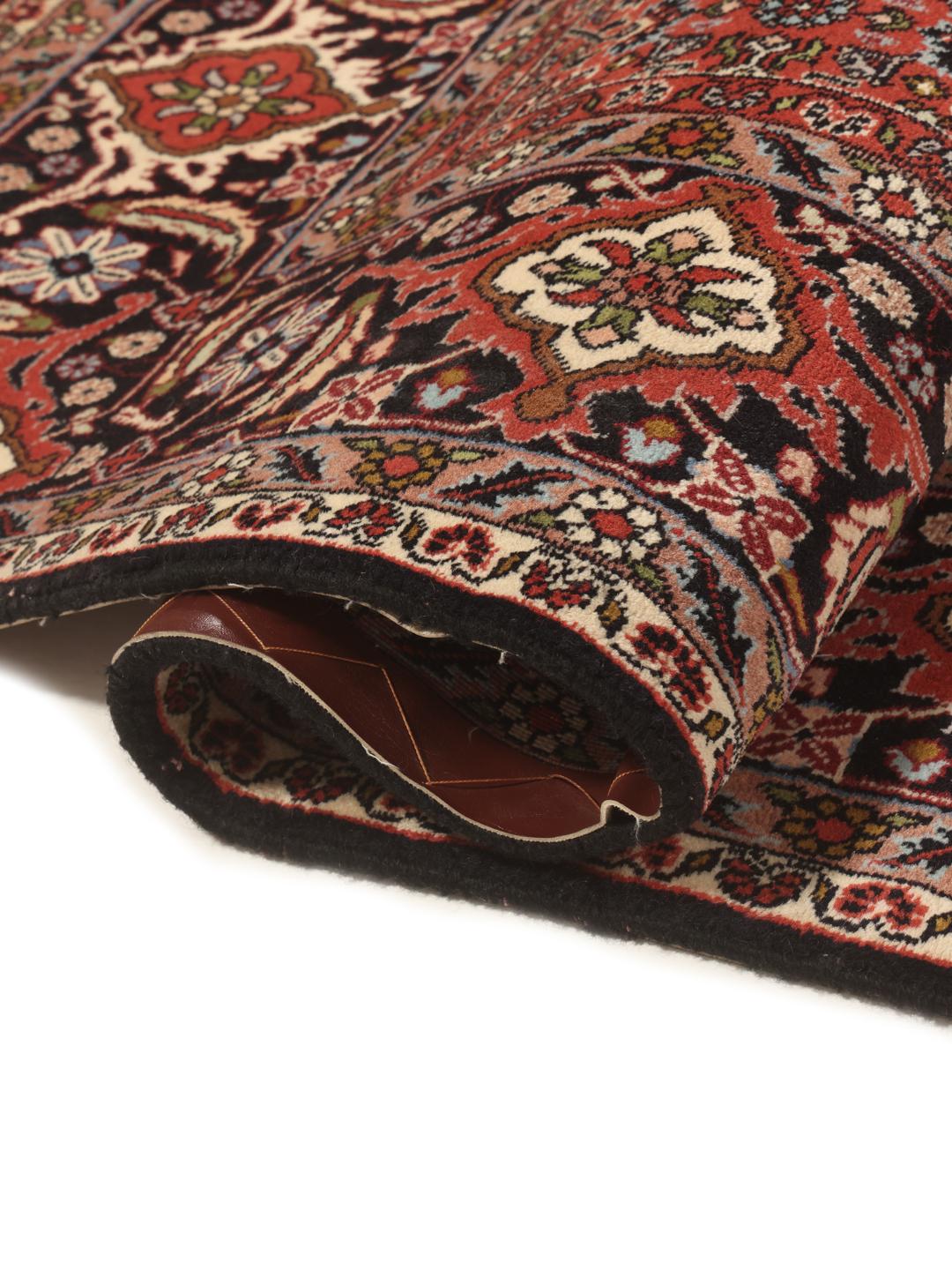 Hand-knotted Bidjar rug from the Middle East in deep red and beige tones