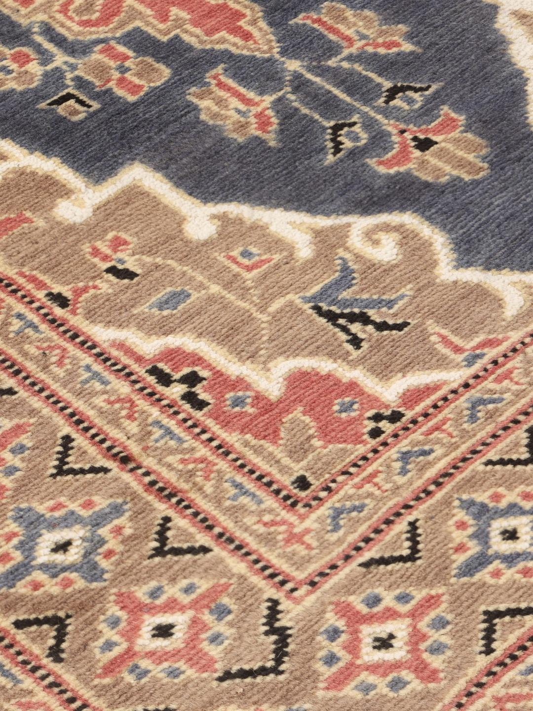Met de hand geknoopt Pakistan Bokhara tapijt in blauw met traditionele patronen