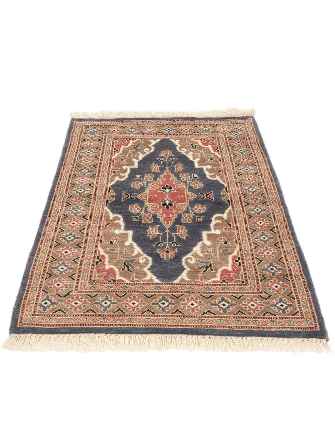 Met de hand geknoopt Pakistan Bokhara tapijt in blauw met traditionele patronen