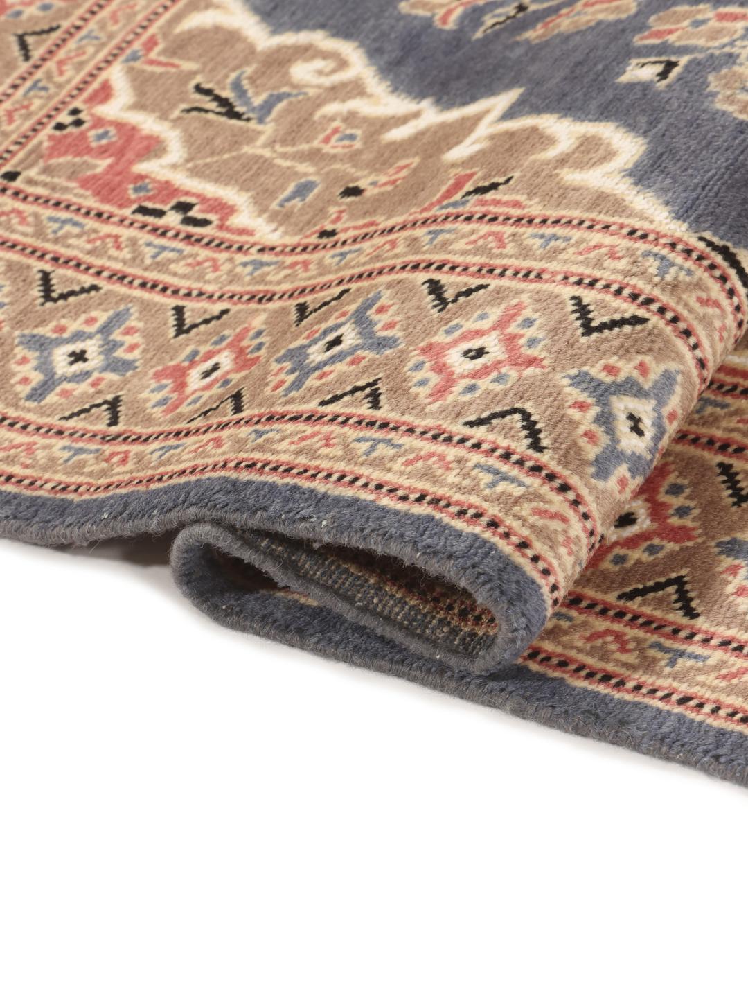Met de hand geknoopt Pakistan Bokhara tapijt in blauw met traditionele patronen