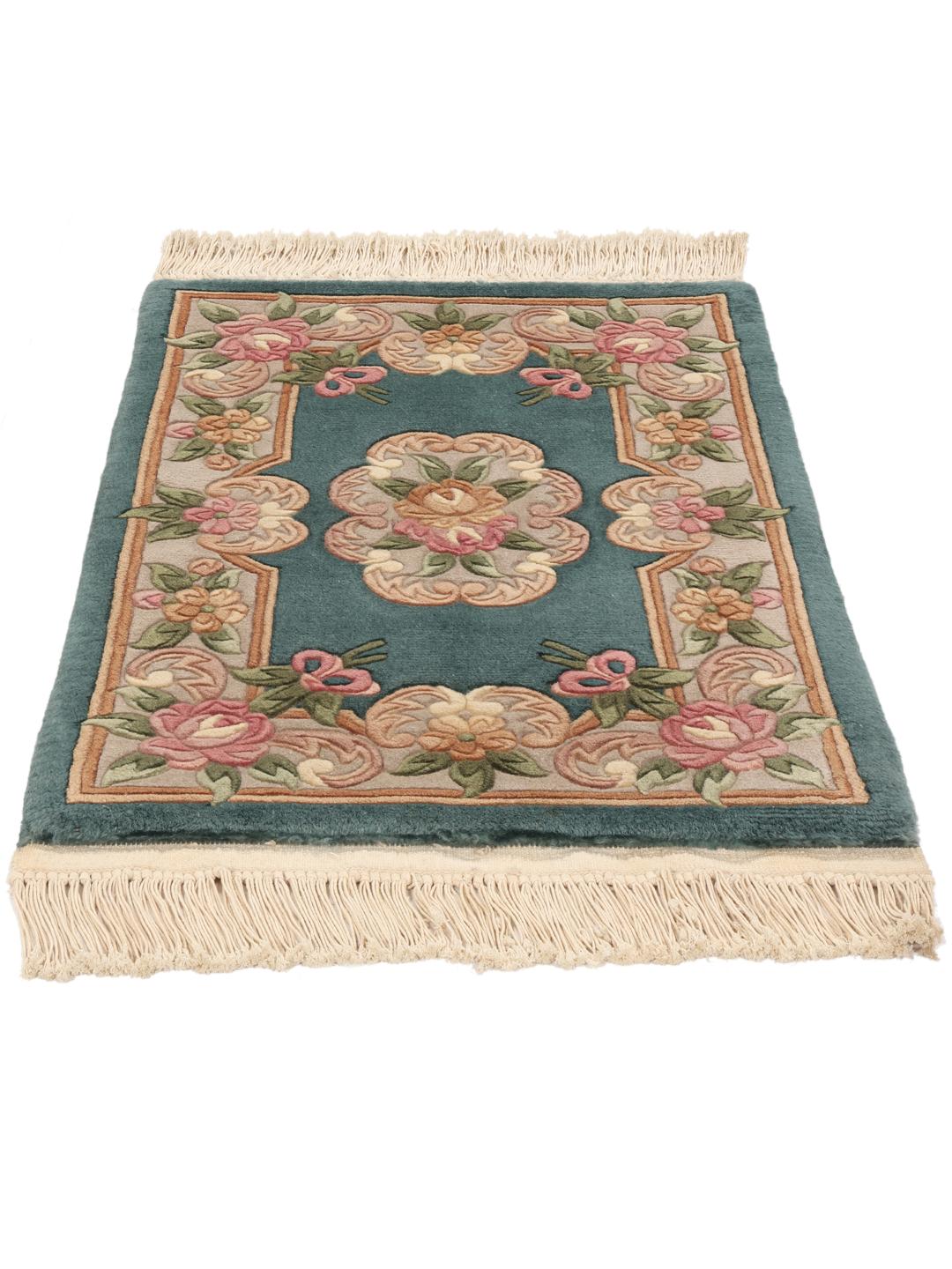 Håndknyttet kinesisk tæppe med blomstermotiver i teal, pink og beige
