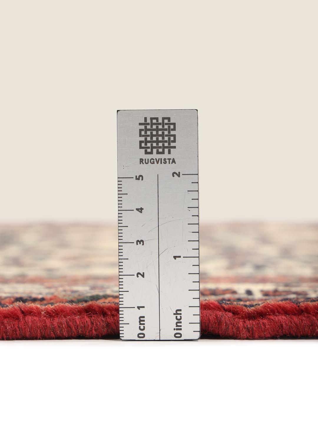 Tapis couloir du Moyen-Orient noué à la main en rouge et beige