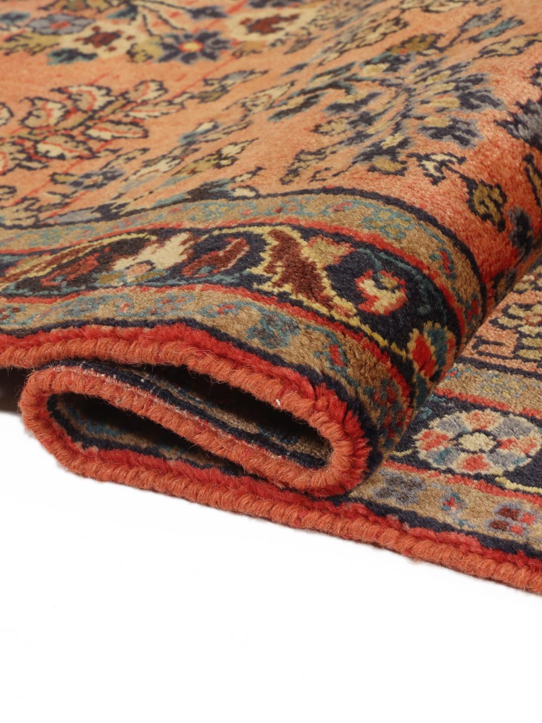 Tapis de couloir Mehraban fait main avec des motifs floraux complexes dans des tons rouges et bleus