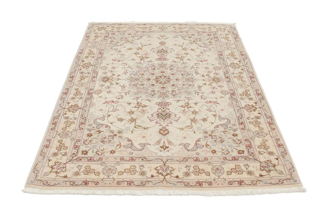 Håndknyttet Tabriz-tæppe fra Mellemøsten i beige