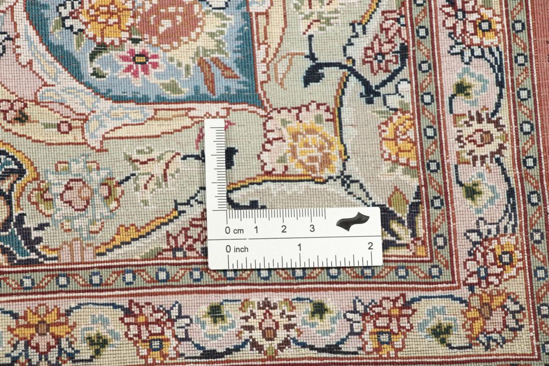 Met de hand geknoopt Tabriz-tapijt uit het Midden-Oosten in rood met bloemmotieven