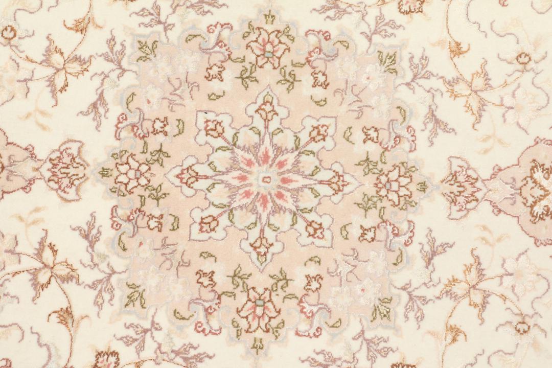 Håndknyttet Tabriz-tæppe fra Mellemøsten med beige blomsterdesign