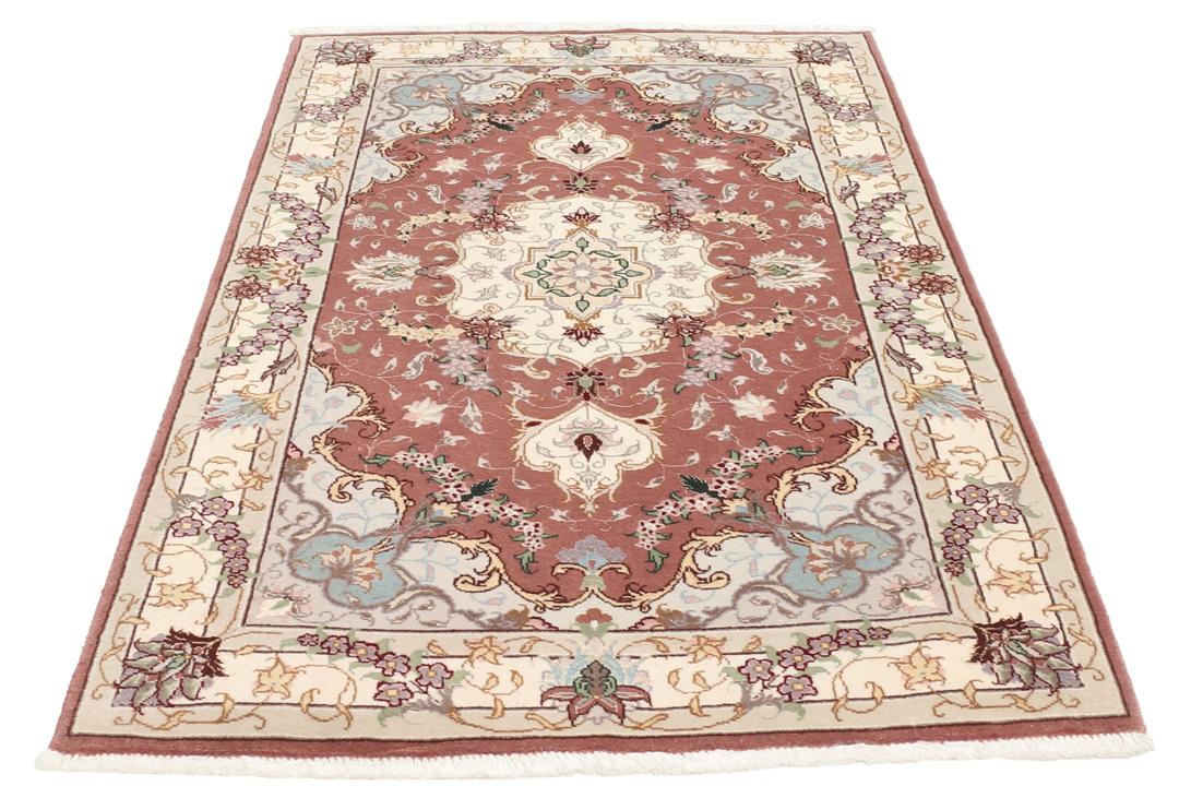 Håndknyttet Tabriz 50 Raj tæppe fra Mellemøsten i røde og cremefarvede toner