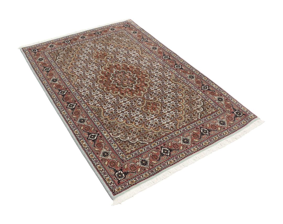 Met de hand geknoopt Tabriz tapijt uit het Midden-Oosten in veelkleurige tinten