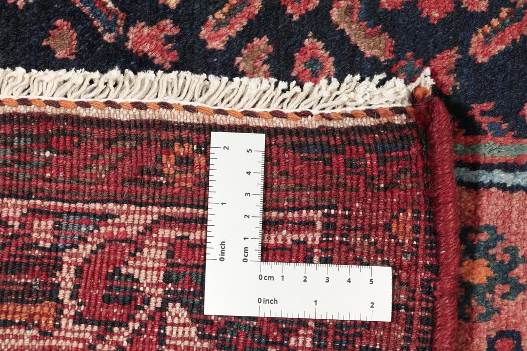 Handgeknoopt Kurdi Ghuchan tapijt in donkerrood en donkerblauw uit het Midden-Oosten
