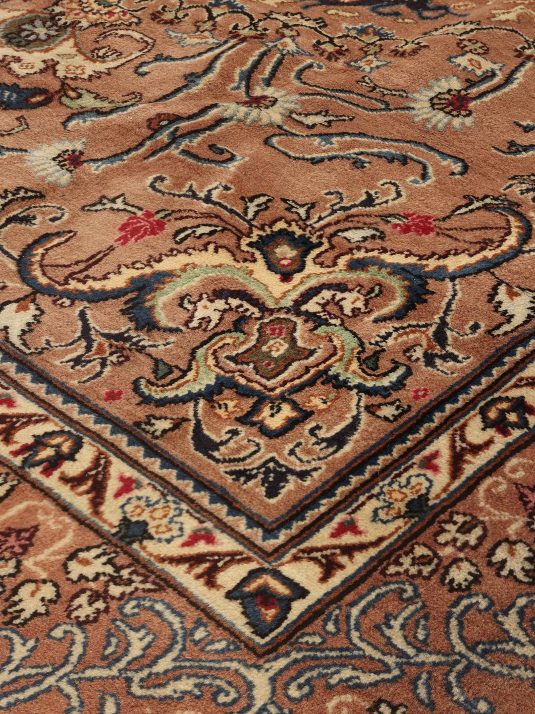 Alfombra Moud Sherkat Farsh anudada a mano del Medio Oriente en color marrón