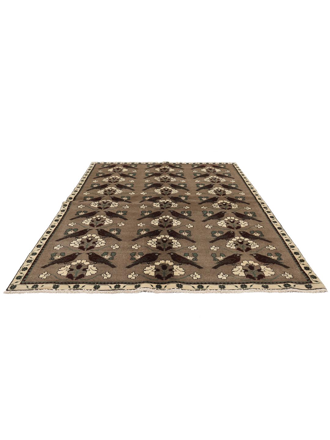 Hand-knotted Qashqai rug with bird and floral patterns in brown tones