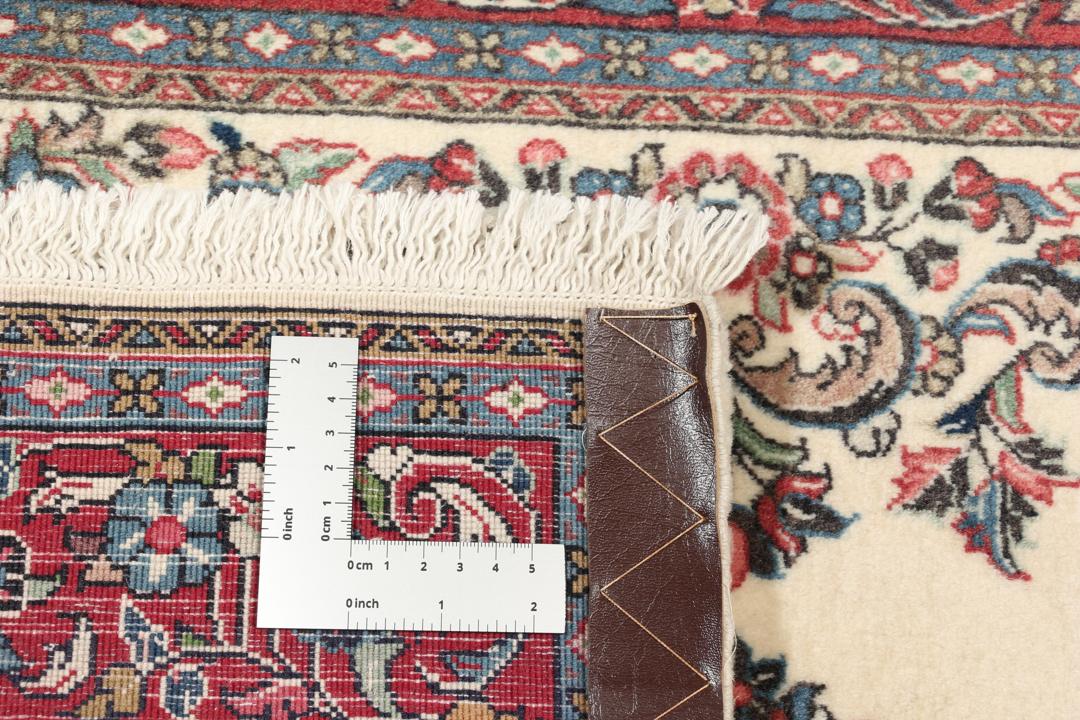 Håndknyttet Sarouk-tæppe fra Mellemøsten i beige og rød med blomstermedaljon