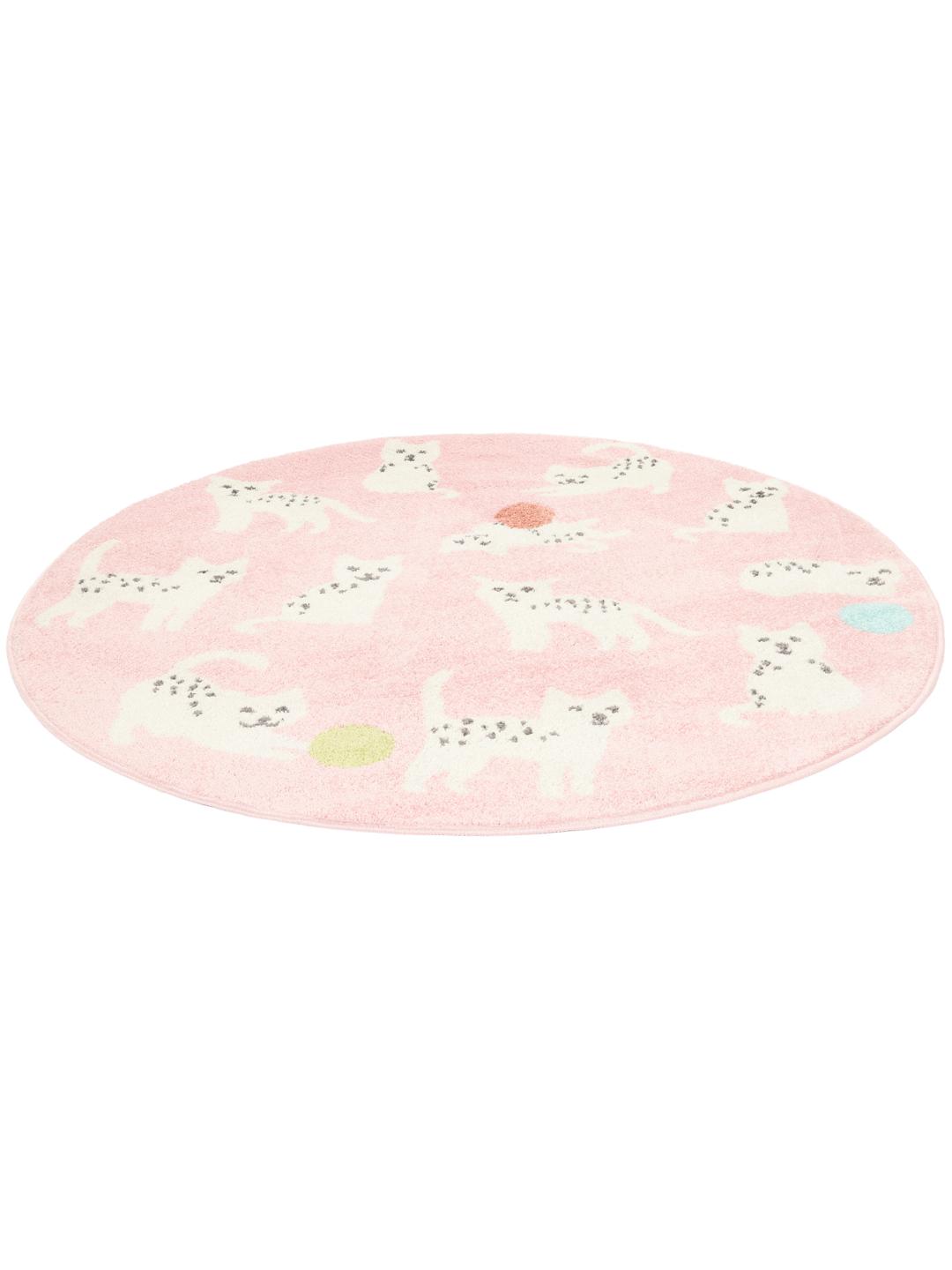 Rond roze tapijt met kattenmotieven