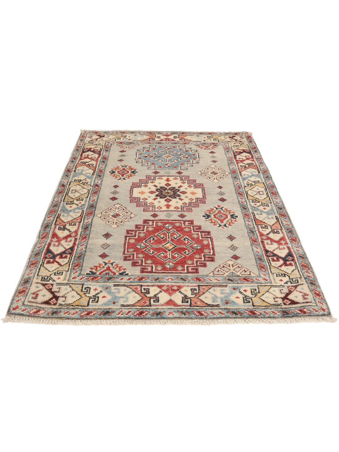 
    Kazak Fine - Beige / Marrón - 82 x 118 cm
  