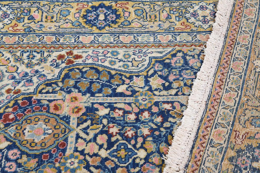 Håndknyttet Tabriz-tæppe fra Mellemøsten i blå og beige nuancer