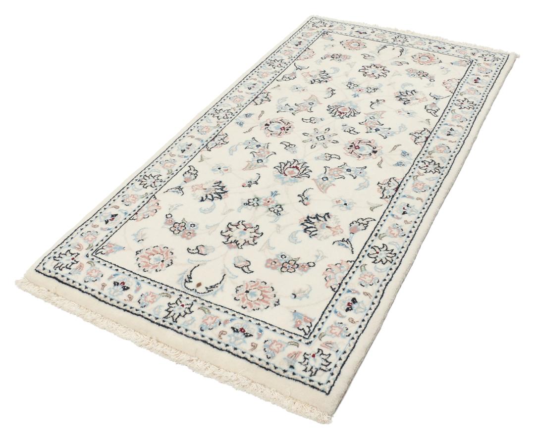 Handgeknoopt Nain 9La tapijt met complexe bloempatronen in beige en zachte blauwtinten