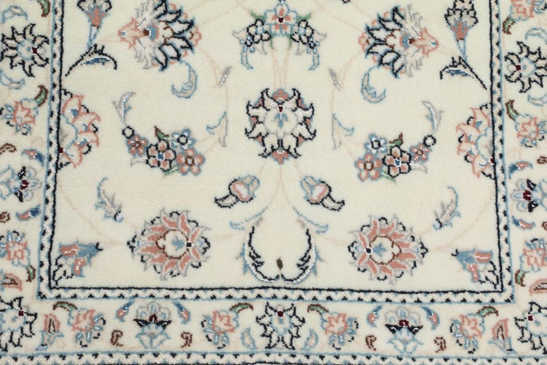 Handgeknoopt Nain 9La tapijt uit het Midden-Oosten in beige