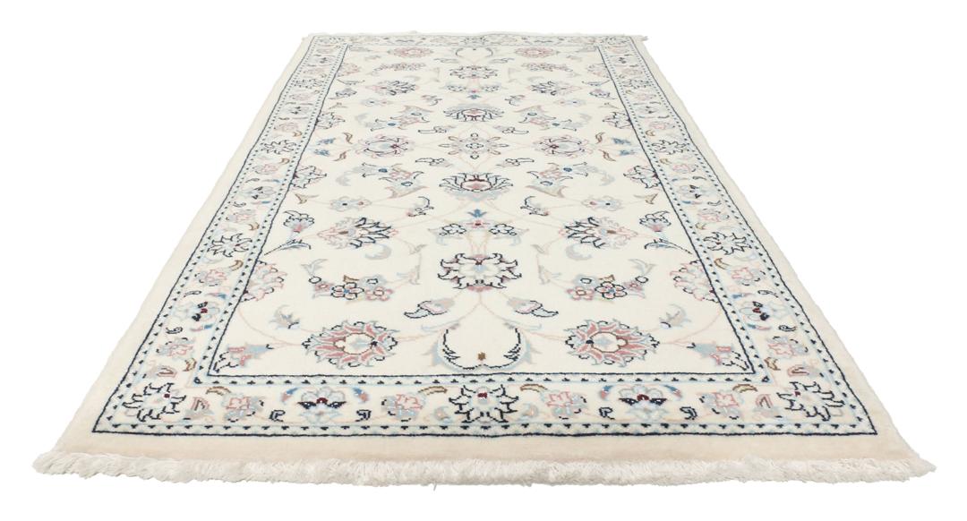 Handgeknoopt Nain 9La-tapijt met bloemmotieven in beige uit het Midden-Oosten