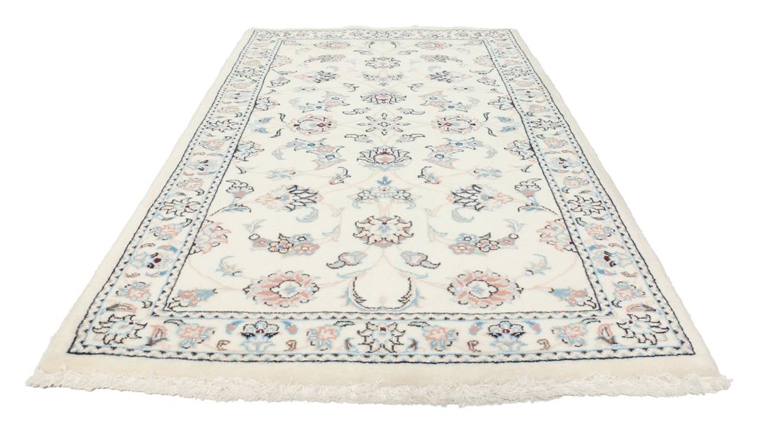 Handgeknoopt Nain 9La tapijt uit het Midden-Oosten in beige met bloemenpatronen