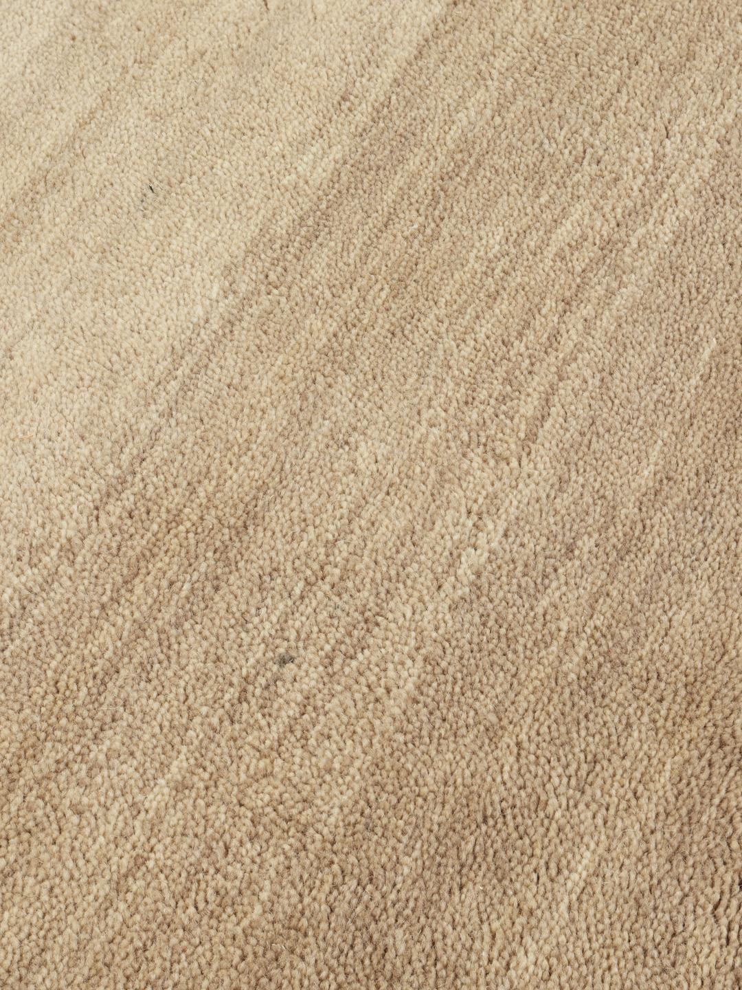 Colorado løber i en blød beige tone med en subtil gradienteffekt