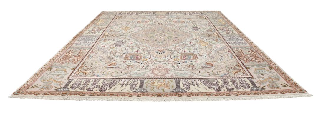 Handgeknoopt Tabriz-tapijt uit het Midden-Oosten in beige tinten