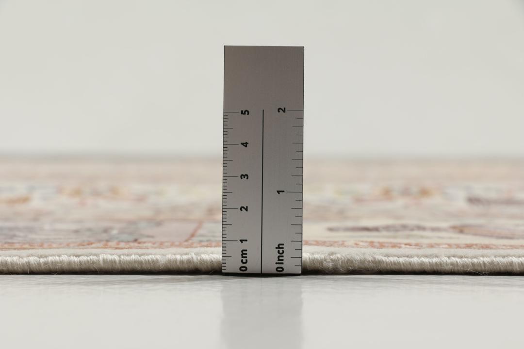 Handgeknoopt Tabriz-tapijt uit het Midden-Oosten in beige tinten