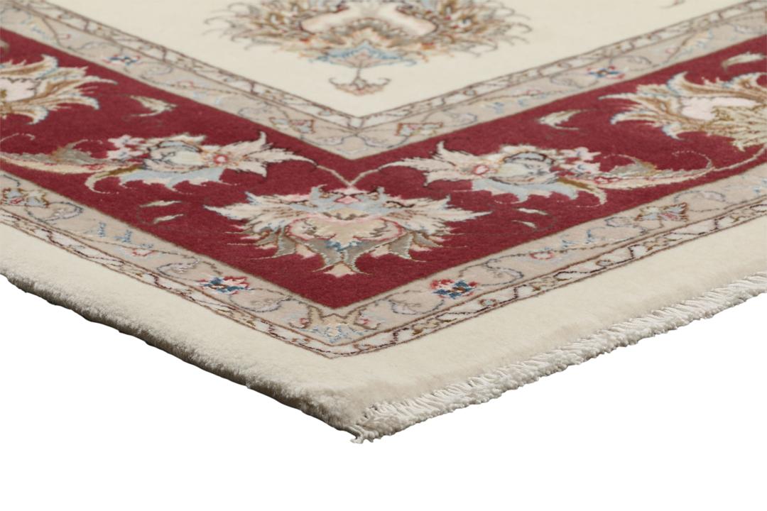 Handgeknoopt Tabriz-tapijt met bloemmotieven in beige en rood uit het Midden-Oosten