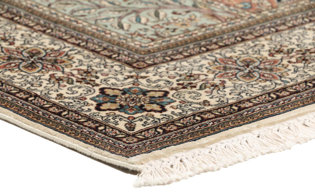 Handgeknoopt Kashmir zijden vloerkleed uit India in beige en veelkleurige tinten