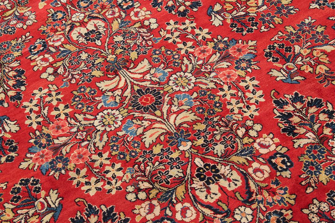 Handmade Sarouk rug from Persia in red