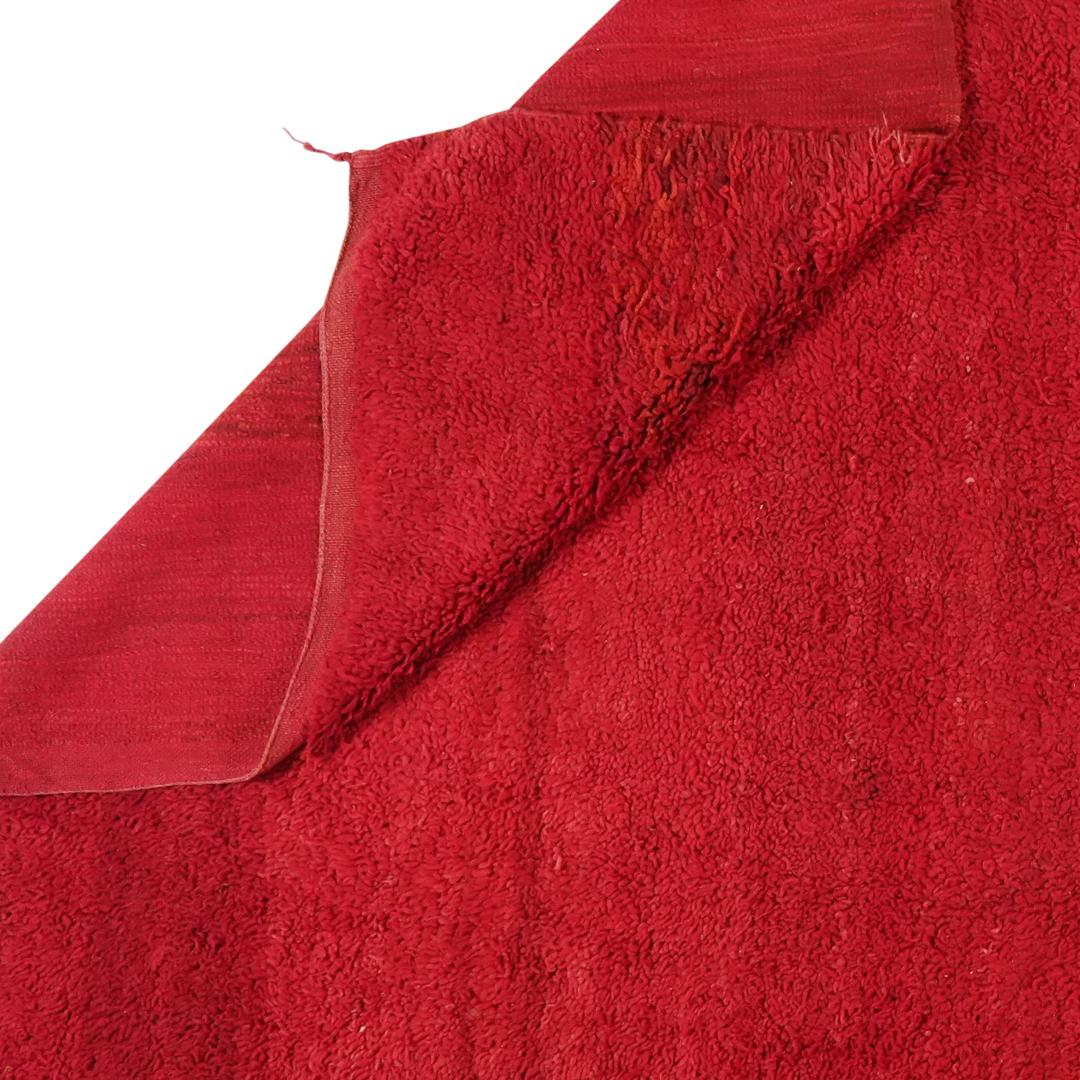Vintage roter handgeknüpfter marokkanischer Berberteppich