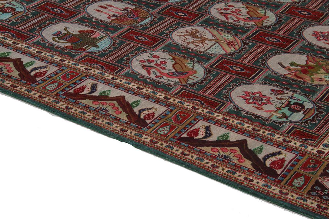 Handgeknoopt Qum zijden tapijt uit het Midden-Oosten met een veelkleurig picturaal ontwerp