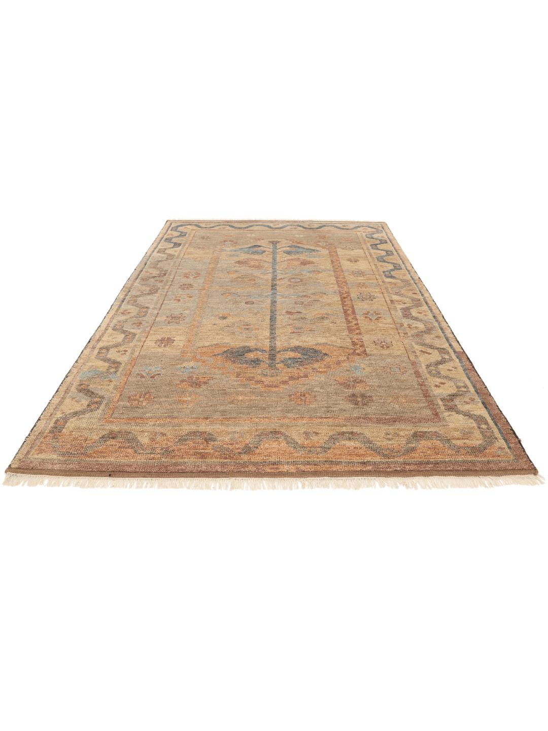 Handgeknoopt Usak Indo tapijt uit India in beige en gedempte blauwtinten