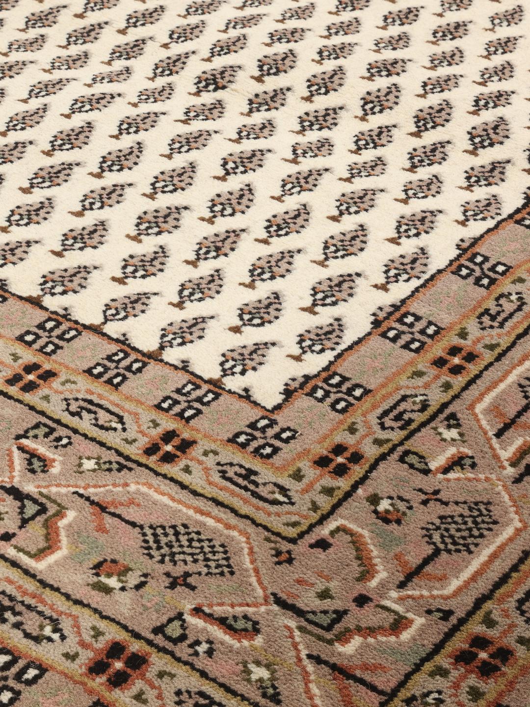 Tapis Mir Indo noué à la main en provenance d'Inde, couleur beige