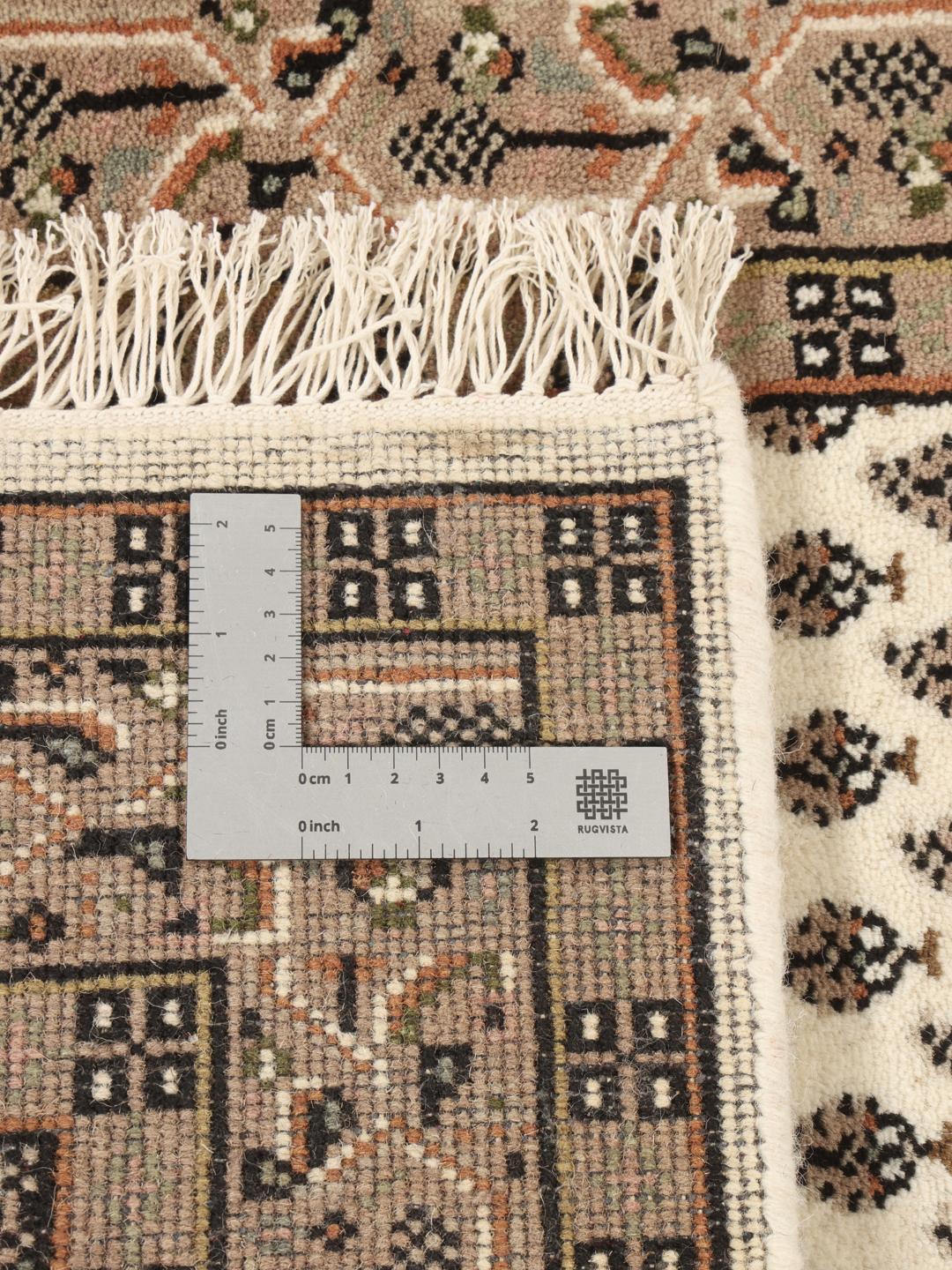 Tapis couloir noué à la main venant d'Inde en beige