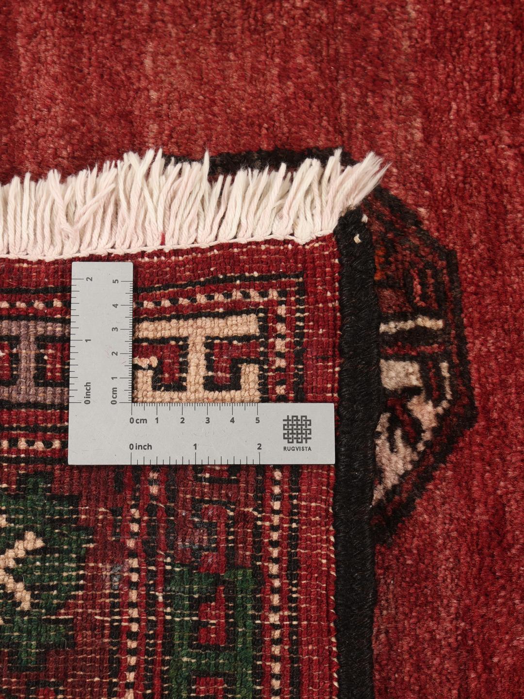 Handgeknoopt Turkaman-tapijt uit het Midden-Oosten in rood