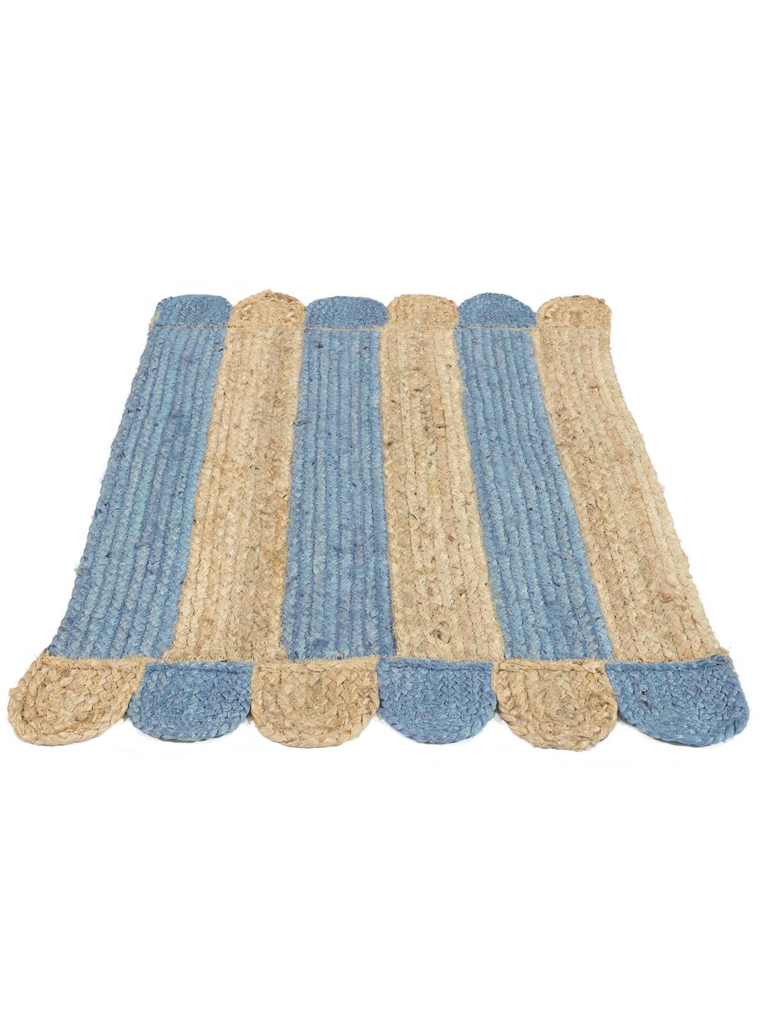 Handgeweven gestreept jutekleed in blauw en beige