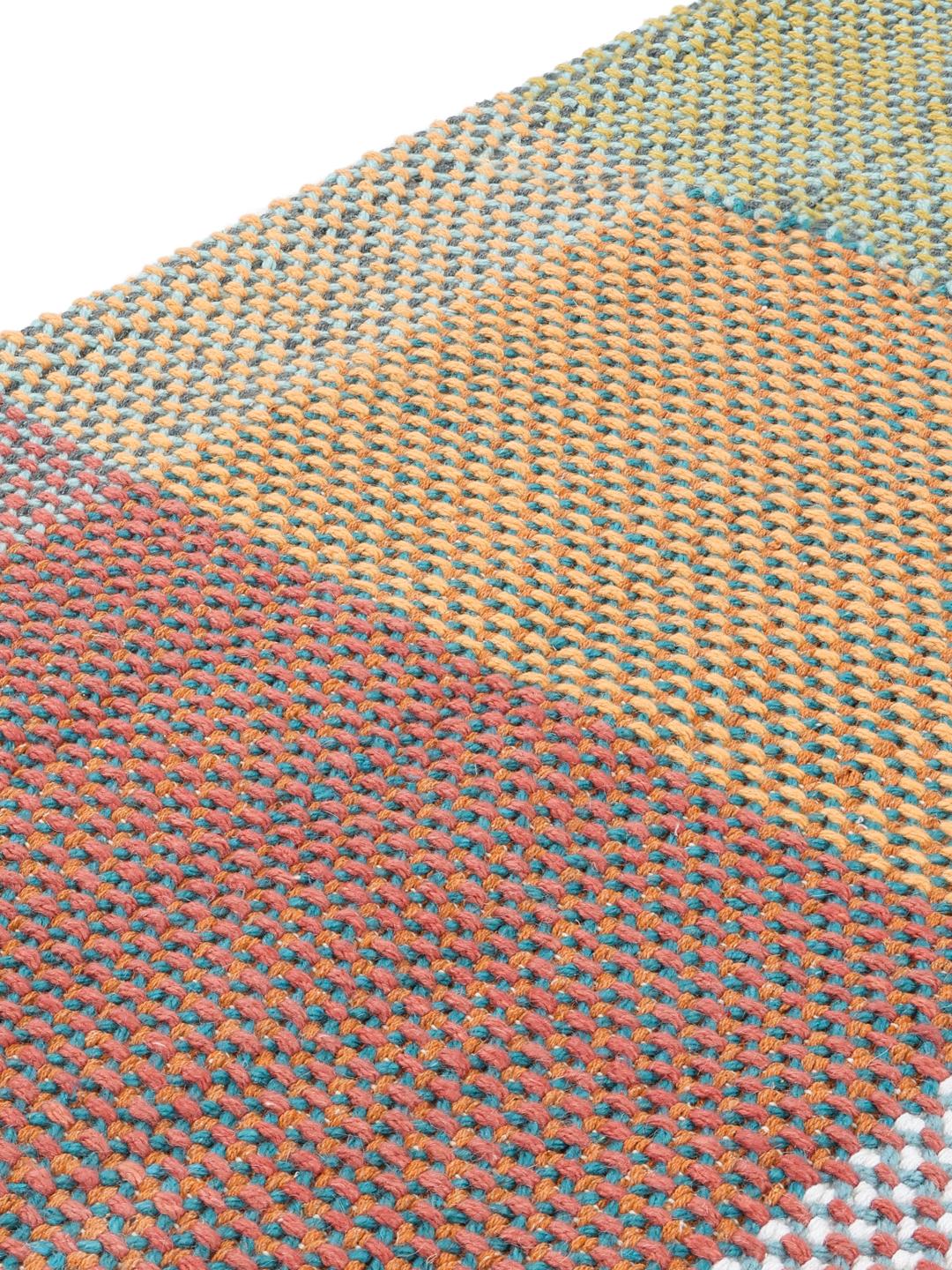 Handgeweven veelkleurige wollen loper met een ruitpatroon