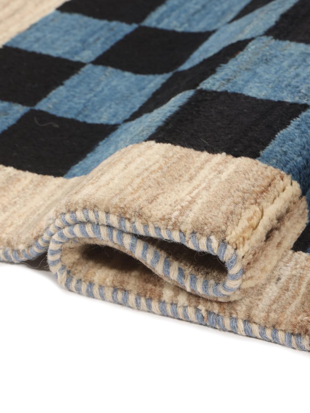 Handgeknoopt Gabbeh-tapijt van Wol uit het Midden-Oosten in een blauw en zwart dambordpatroon