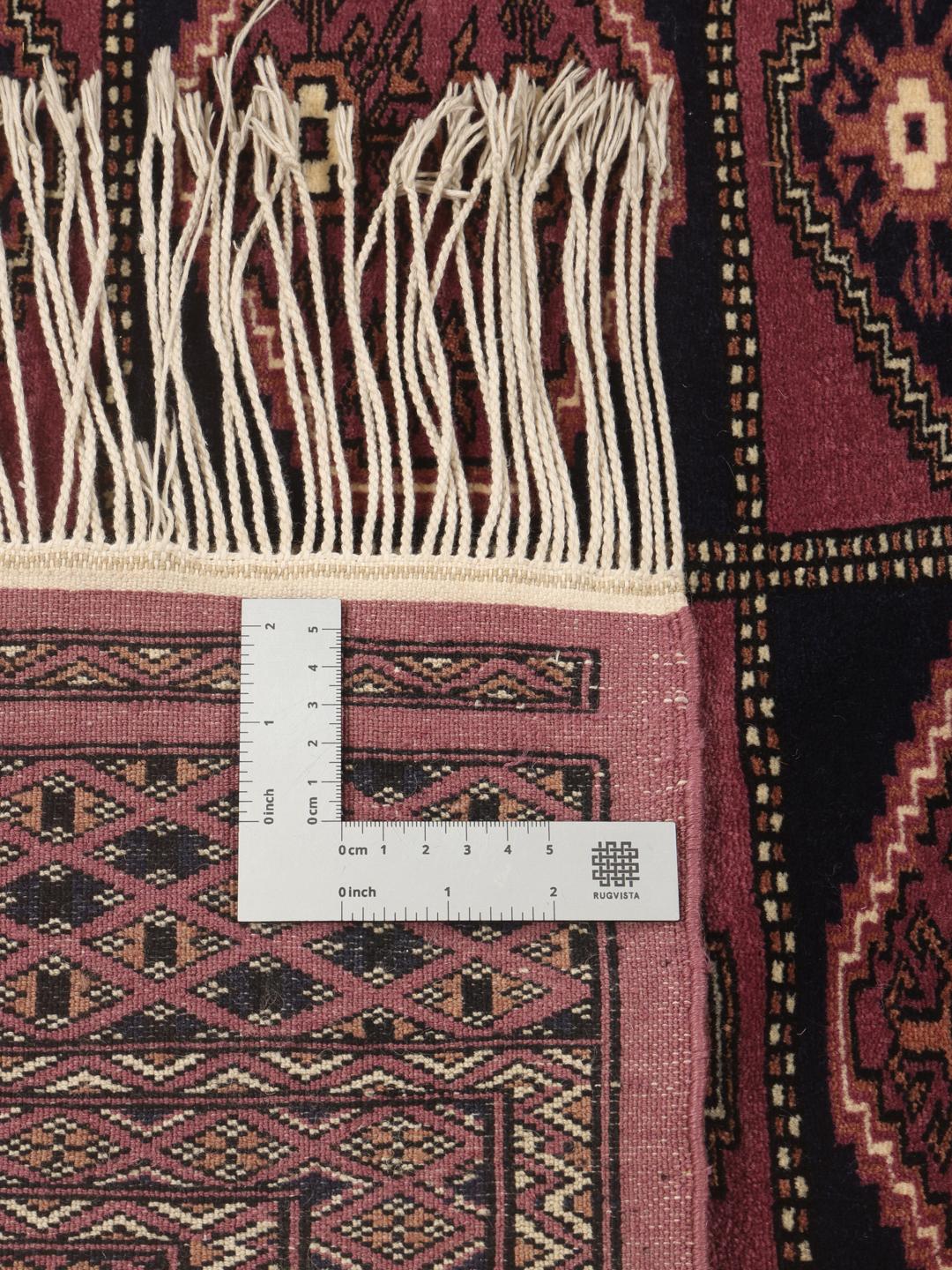 Handgeknoopt Pakistan Bokhara-tapijt met traditionele patronen in rood en zwart