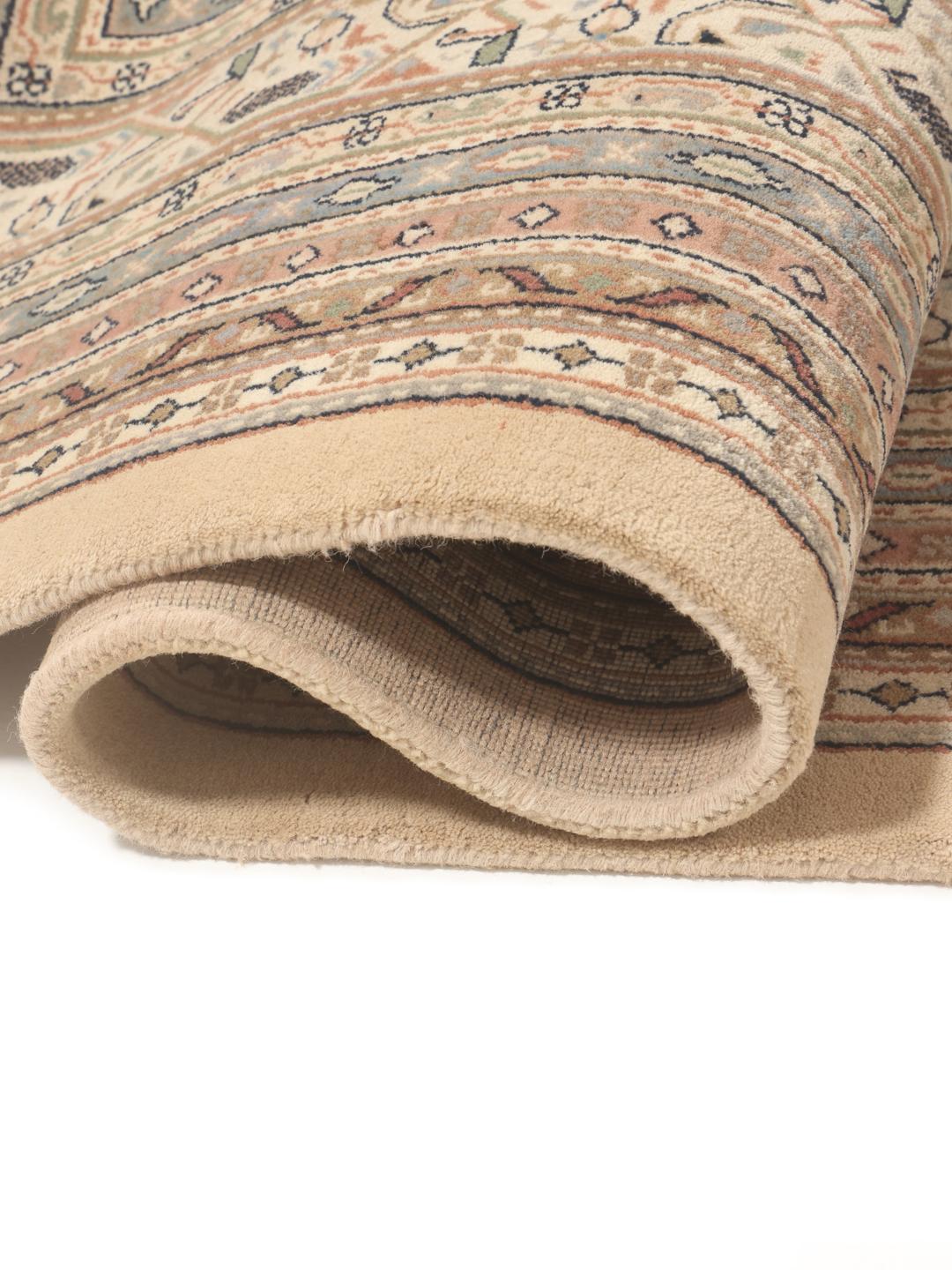 Handgeknoopt Mir Indo-tapijt uit India in beige tinten