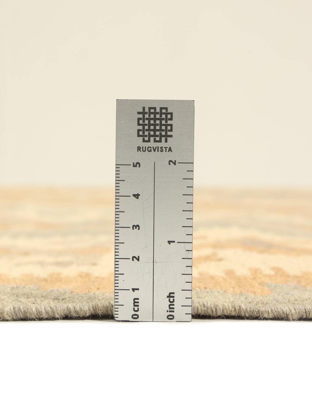 Tappeto Kilim Ghashghai tessuto a mano proveniente dal Medio Oriente in tonalità beige e marrone