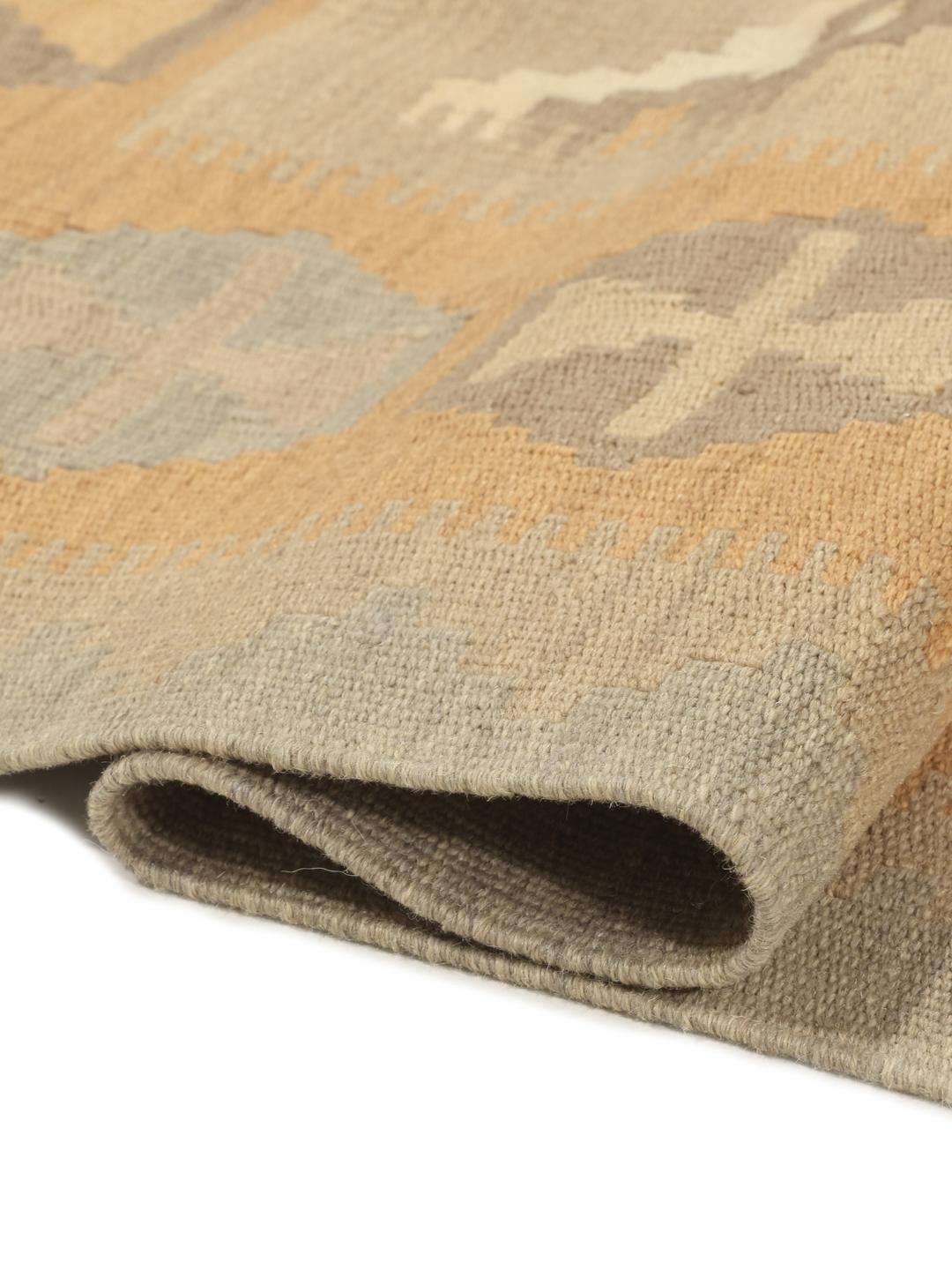 Tappeto Kilim Ghashghai tessuto a mano in tonalità beige e azzurro chiaro