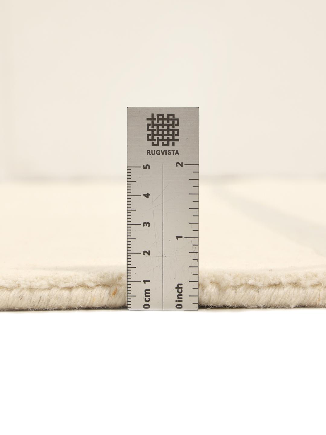 Moderne indisk håndvævet tæppe i beige med minimalistisk stribet mønster