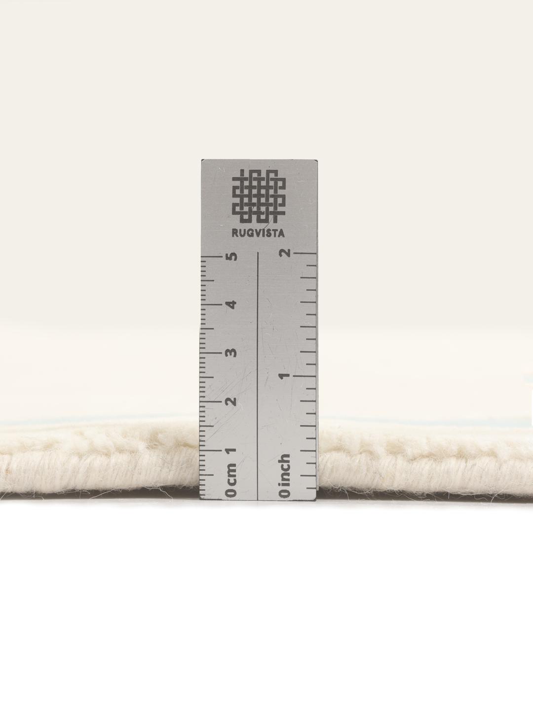 Handloom Pattern vloerkleed uit India in beige en lichtblauw