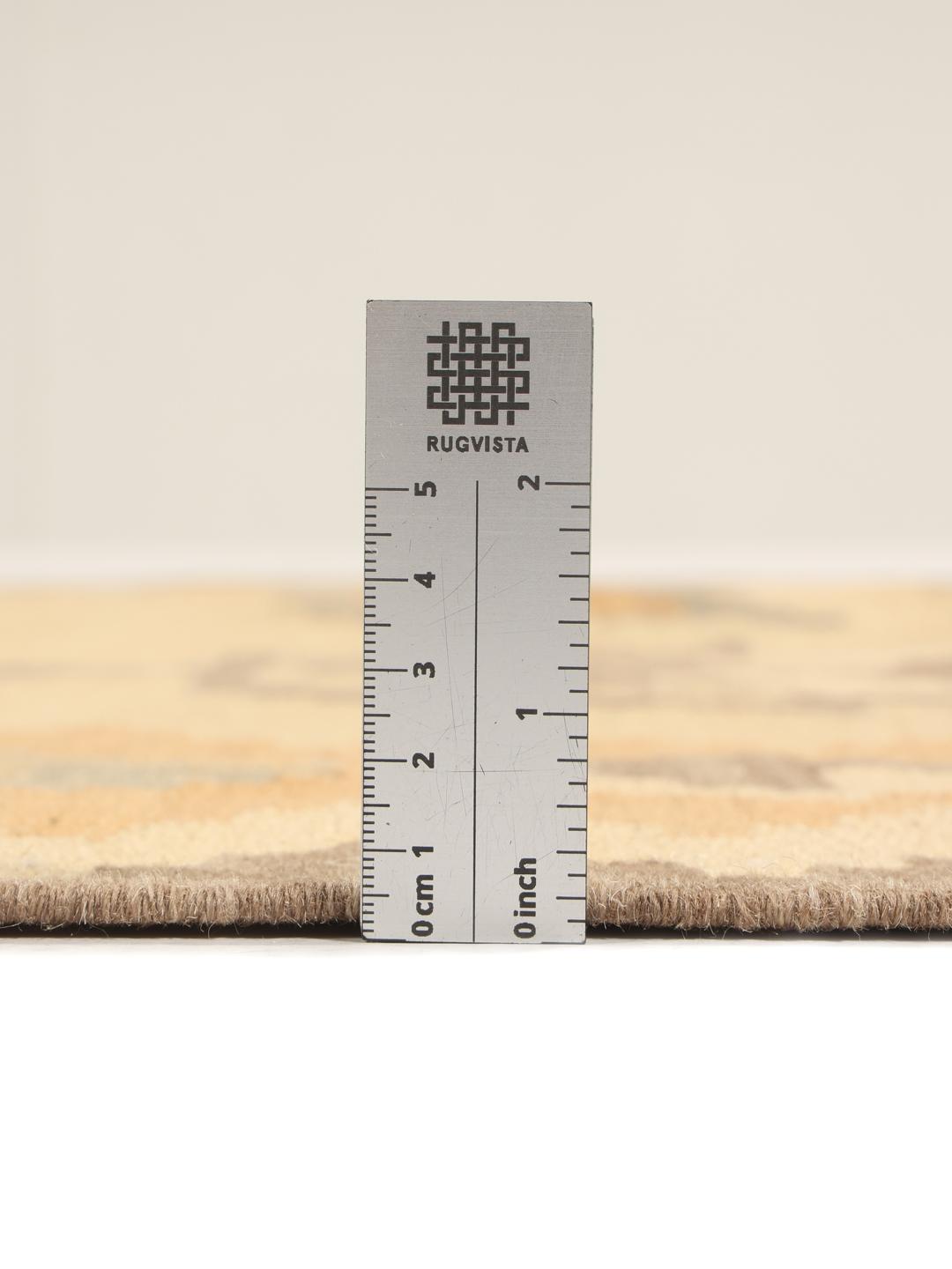Håndvævet Kelim-tæppe fra Mellemøsten i beige og brune toner med geometriske motiver