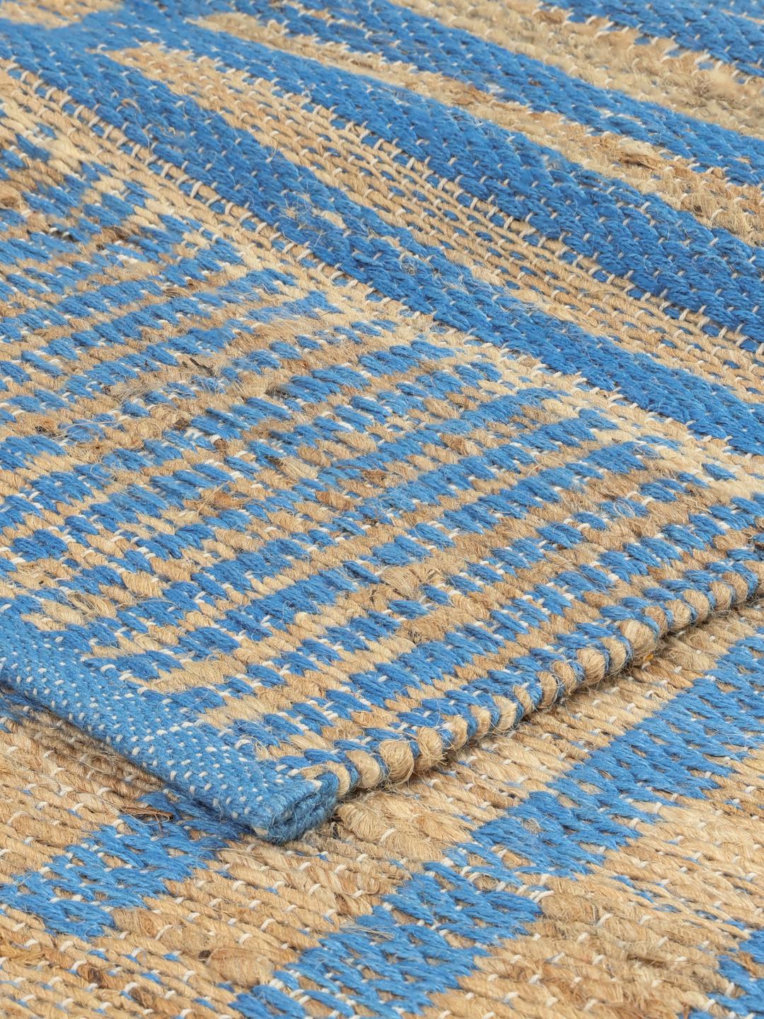 Tapis tissé à la main en bleu et beige avec un motif à rayures