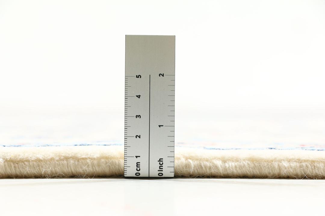 Håndlavet Nain 9La tæppe fra Mellemøsten med blomstermønster på en beige flade