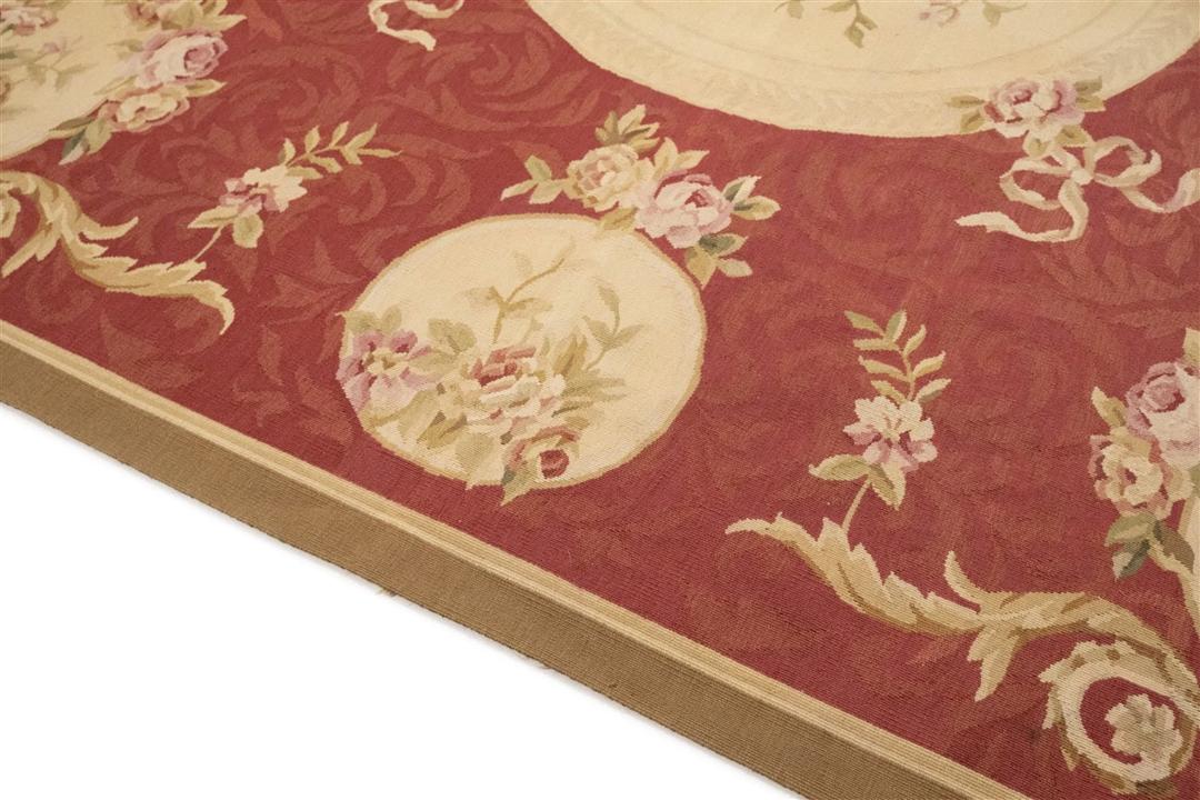 Kvadratisk håndvævet blomstret Aubusson-tæppe fra Kina i rød og creme