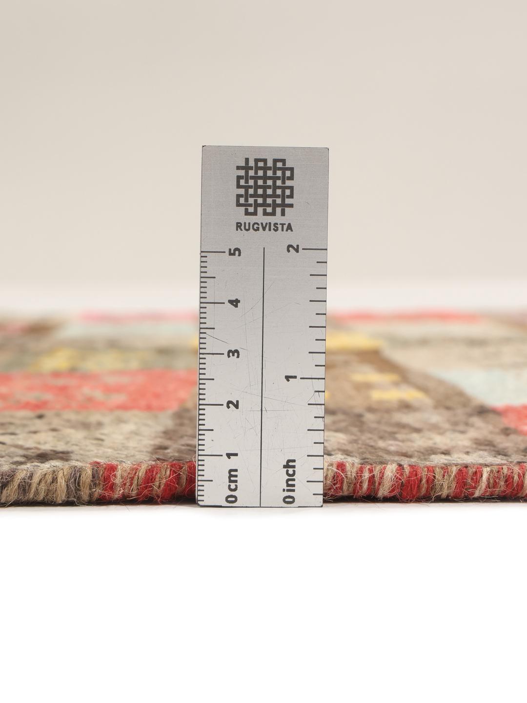 Handgeknoopt Afghaans Berber-tapijt met een kleurrijk patchworkontwerp en geometrische motieven