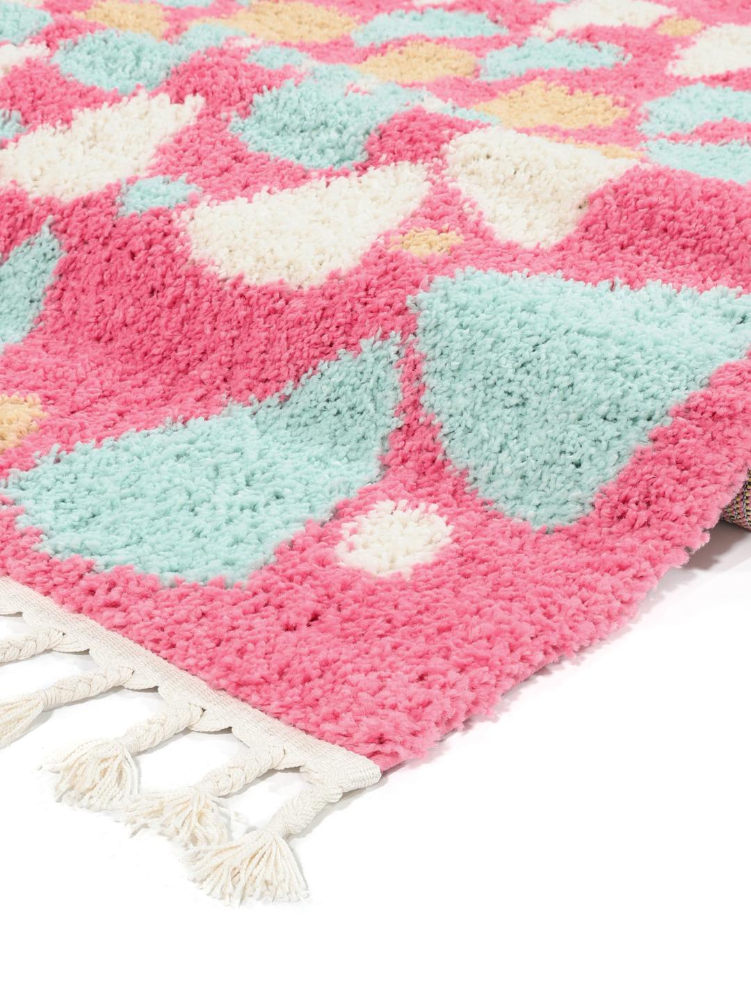 Tapis de couloir en rose foncé avec des bords frangés